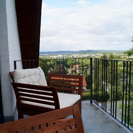Beautiful In Close To The Historic Old Town